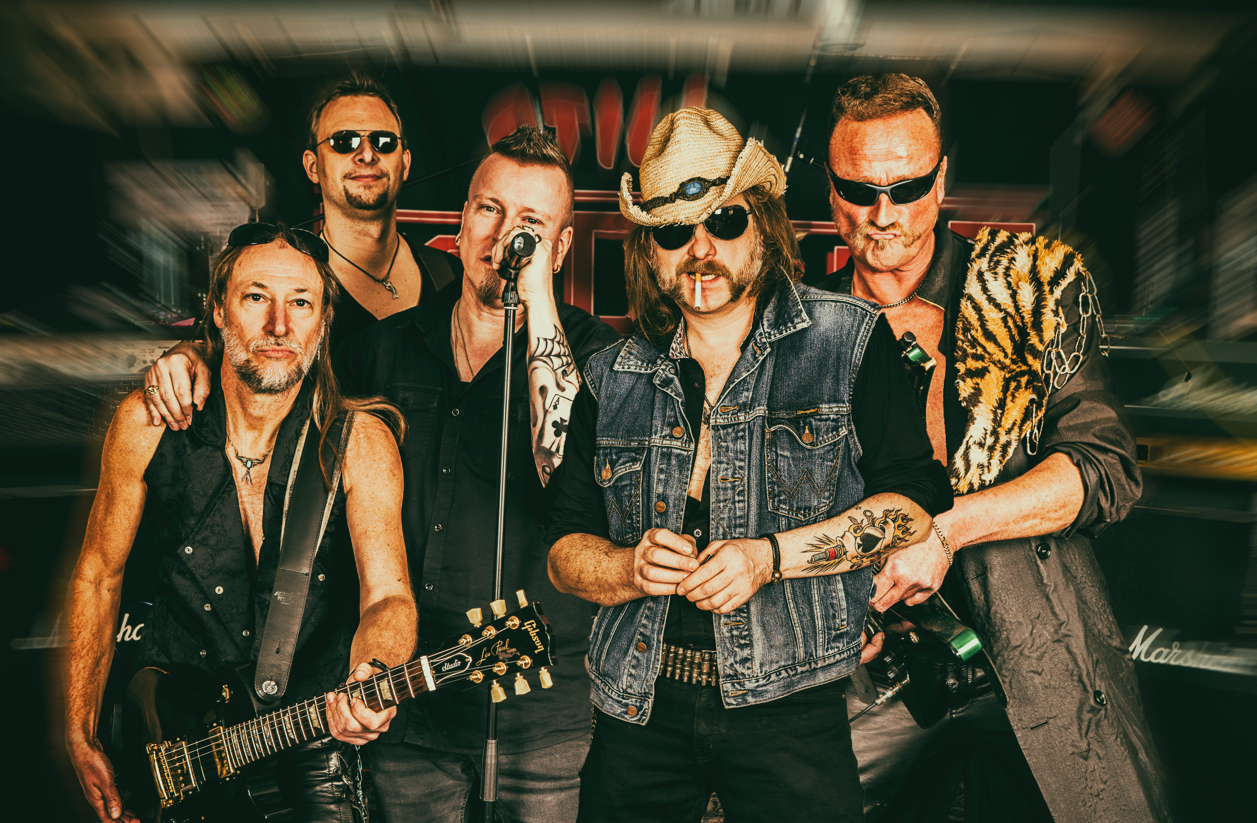 STILL NO DOUBT Picture small